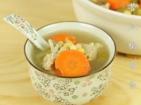 春季多喝汤，滋阴润燥。