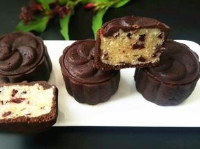 过一晚上回油后颜色很油润。