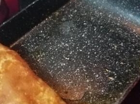 再加入一点点植物油。