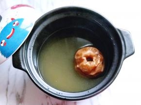 我熬了5小时，这时梨汤只有一碗，特别浓。