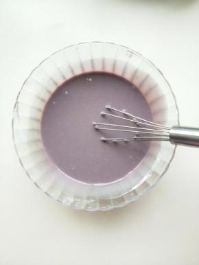 面糊调好之后静止备用