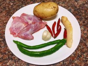 准备材料如图。