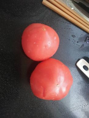 西红柿清洗干净