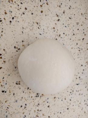 整理面团醒发十分钟