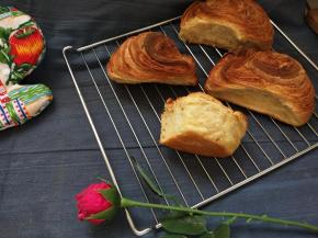 烤箱上下火180度40分钟