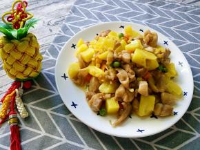 美味的菠萝鸡成品图来一张。