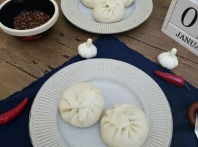 关火焖三分种再掀开锅盖，开吃！