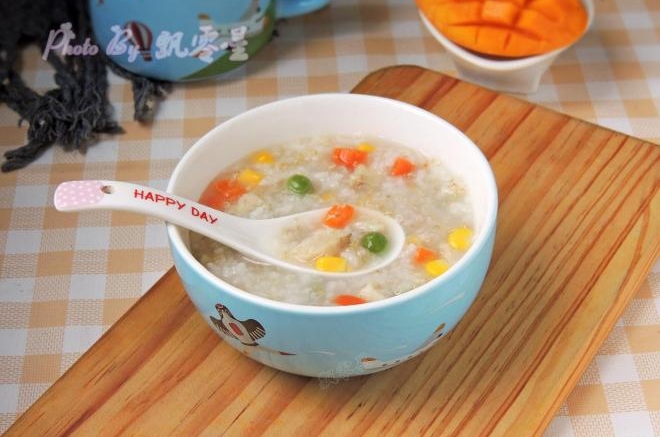 杂蔬藜麦鳕鱼粥