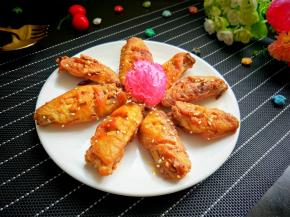 撒一点白芝麻，可以装盘啦！