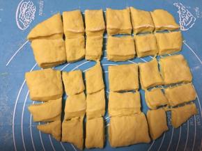 用切刀任意切小块