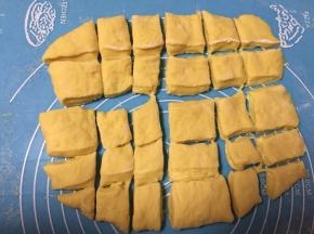 用切刀任意切小块