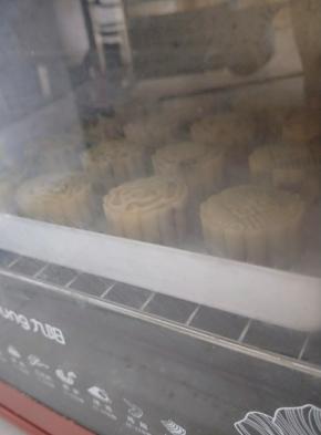 再次放入烤箱，烤15分钟。