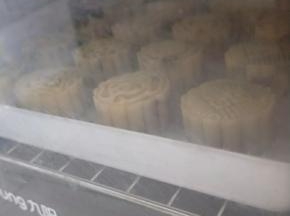 再次放入烤箱，烤15分钟。