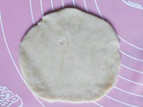 擀好之后如图。