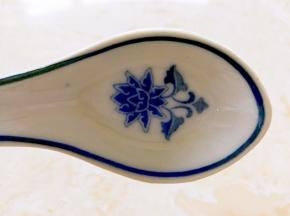 汤勺抹油
