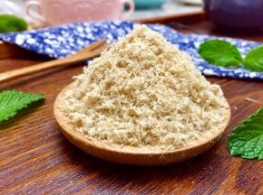 自己做的肉松放心大胆的吃，用密封玻璃罐封存，肉松面包，蛋糕也可以做起来了