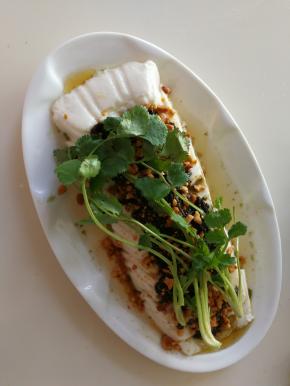 滴几滴香油，放一点香菜