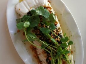 滴几滴香油，放一点香菜
