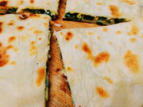 烙好的盒子取出切块