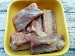 搅拌均匀腌制一会