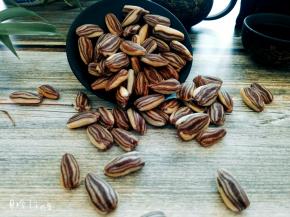 如果用竹炭粉的话颜色会更漂亮，成品更逼真