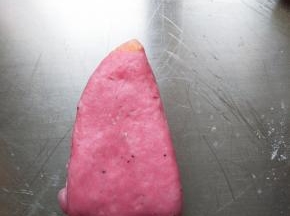 再横向对折一次