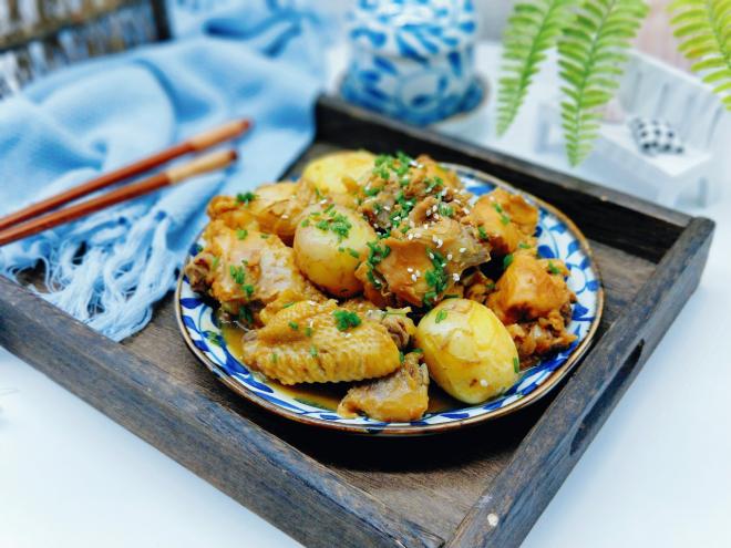 红烧鸡块炖小土豆