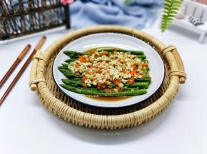 春天要多吃些。