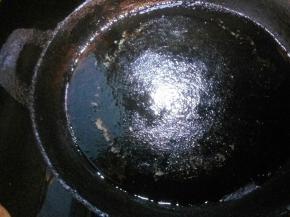 饼铛加热转中小火