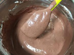 6.混合后的面糊翻拌均匀