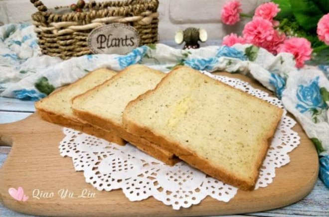 红龙果椰蓉吐司