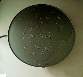 煎锅预热，下少许油