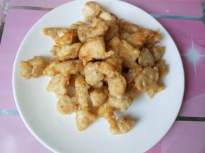 两面炸熟的时候捞出。