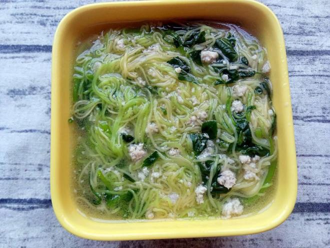 宝宝辅食^_^西洋菜肉末煮果蔬面