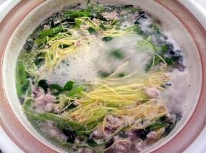 最后放入果蔬面