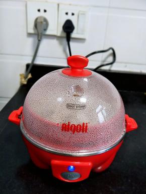 蒸15-20分钟左右就可以了！中途蜂鸣器响没水记得加水哦