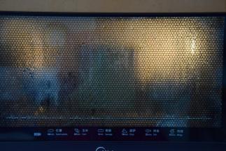 放入烤箱，加入两碗热水，60℃左右发酵一个半小时左右