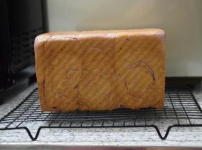 脱模晾凉