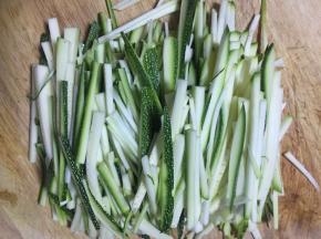 小青南瓜切丝