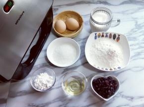 准备食材并称重。