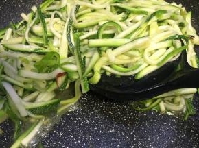 翻炒均匀