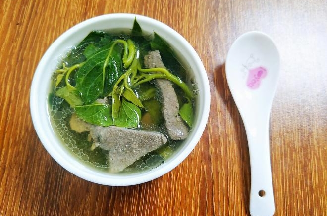 番薯叶猪肝汤