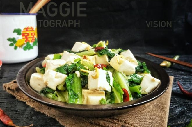 快手菜～莴苣叶炒豆腐