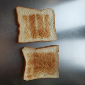 吐司我是直接用多士炉烤的