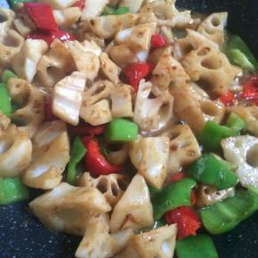 出锅前勾薄欠。