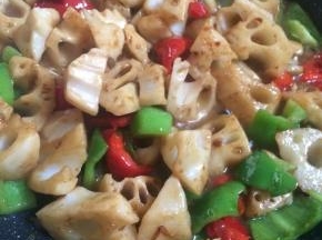 出锅前勾薄欠。