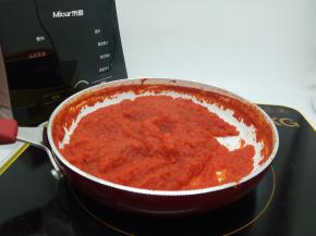 这时番茄酱变的浓稠，就可以关火了