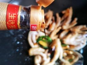 少许的老抽