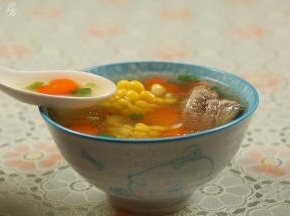 食用前撒入少许葱花调味。