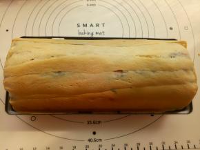 烤箱180度预热好后放入，中下层180度烤35分钟。